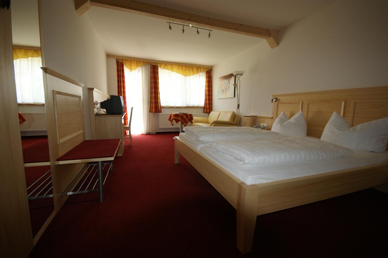 Hotel Beinbauer Büchlberg Eksteriør bilde